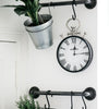 Optimer din indretning med en jolene og anvend krogene, til at implementer dine planter eller et ur i din indretning. 